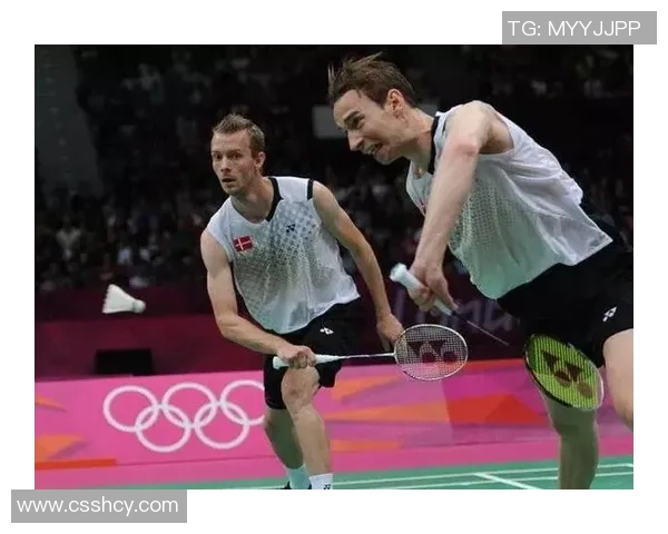 重庆羽毛球队比赛经验分析与表现评估探讨